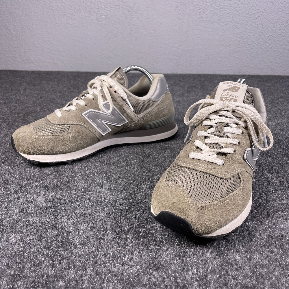 New Balance 574 Core Women's Size 10 B Sneakers Grey White Shoes WL574EVG
